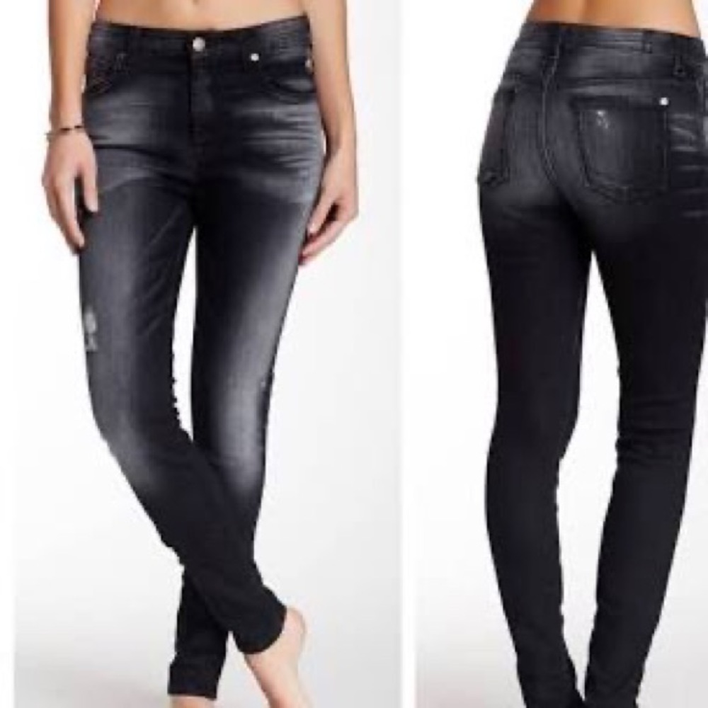 7 for all Mankind Black Distressed High Waist Skinny Jeans. Size 25.